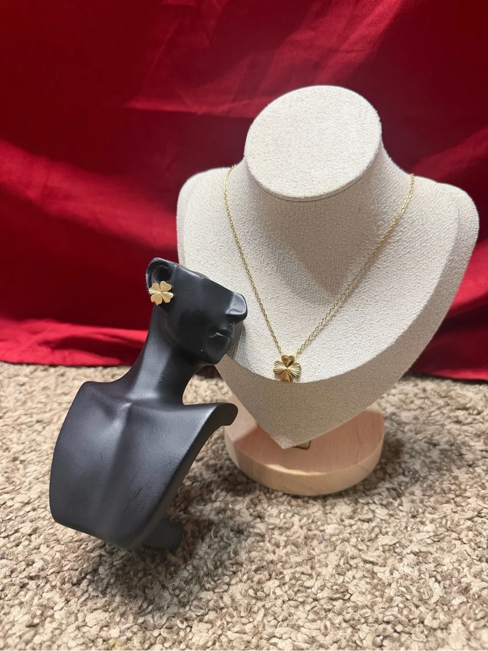 Gold Clover Pendant Necklace and Stud Earrings Set